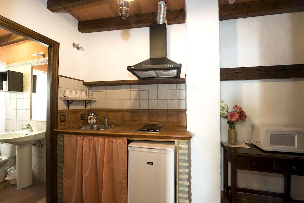 Hostal Torre De Guzman コニル・デ・ラ・フロンテラ エクステリア 写真