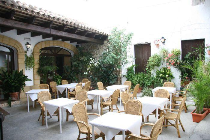 Hostal Torre De Guzman コニル・デ・ラ・フロンテラ エクステリア 写真