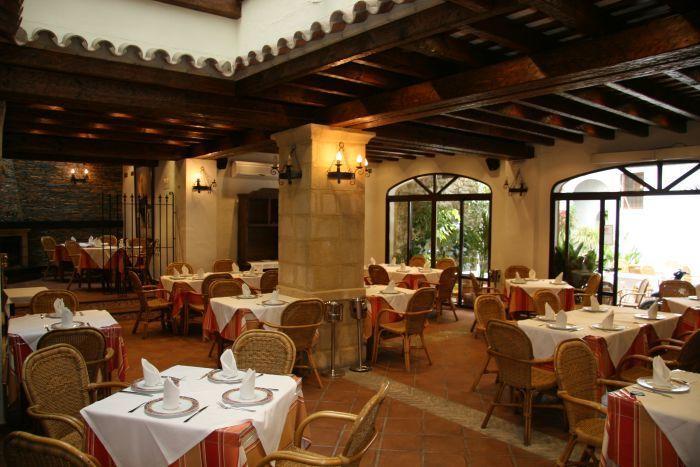 Hostal Torre De Guzman コニル・デ・ラ・フロンテラ エクステリア 写真